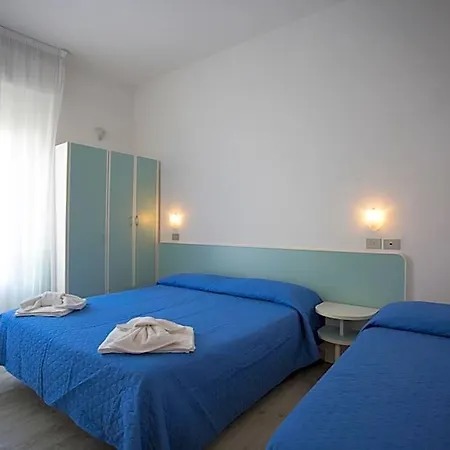 Savana 3*